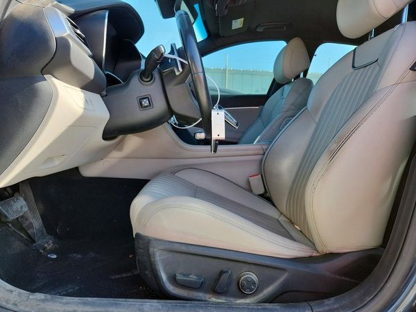 2023 GENESIS G70