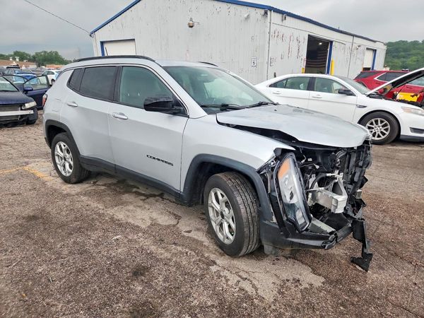 2025 JEEP COMPASS North, Latitude — Passenger 3/4