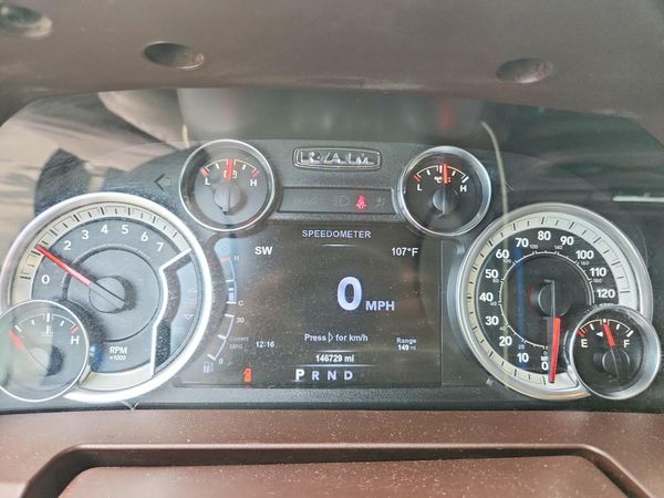 2017 RAM 1500 SLT