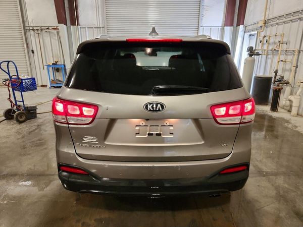 2018 KIA SORENTO L, LX