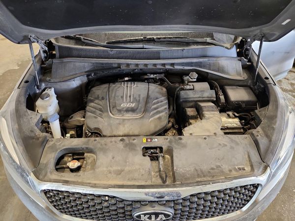 2018 KIA SORENTO L, LX