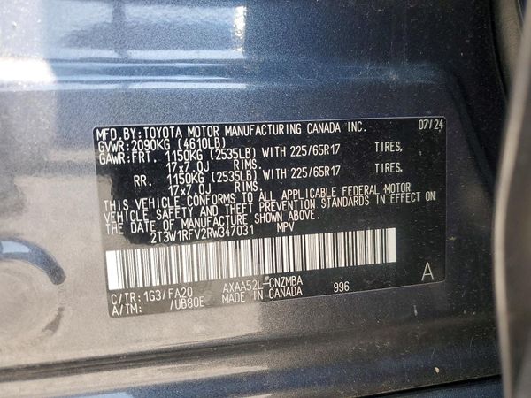 2024 TOYOTA RAV4 XLE