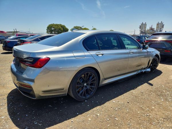 2022 BMW 750 xDrive