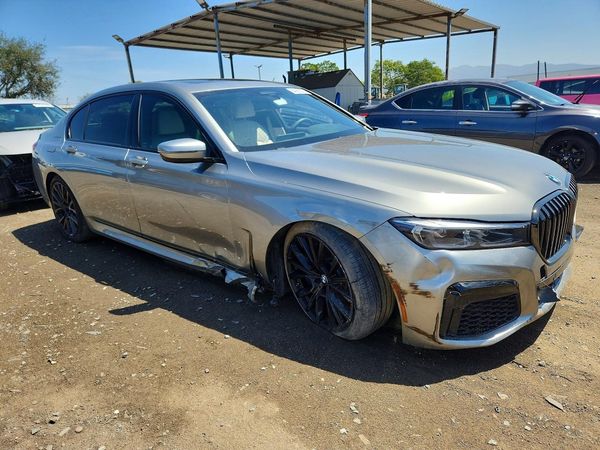 2022 BMW 750 xDrive