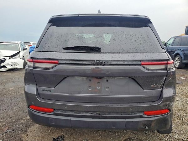 2025 JEEP CHEROKEE Laredo, Altitude — DIRR