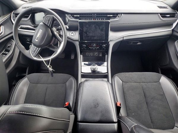 2025 JEEP CHEROKEE Laredo, Altitude — CKPT