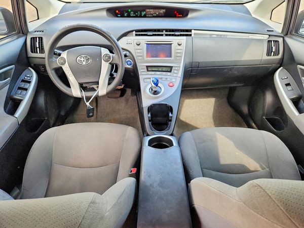 2014 TOYOTA PRIUS