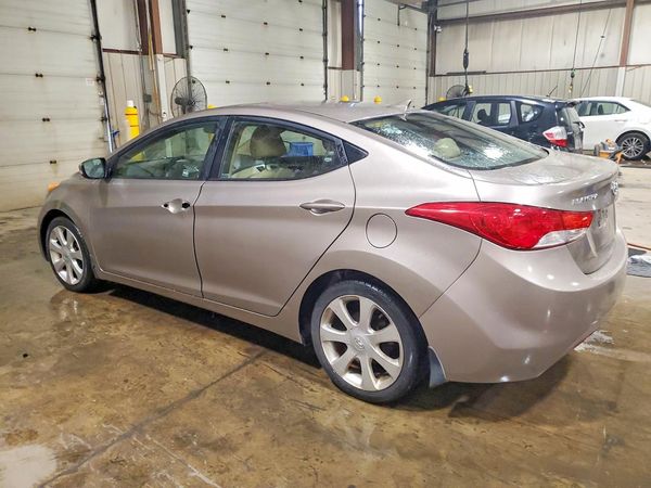 2012 HYUNDAI ELANTRA