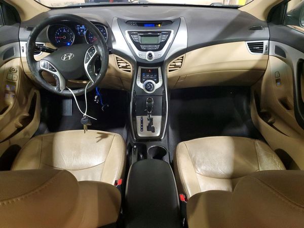 2012 HYUNDAI ELANTRA