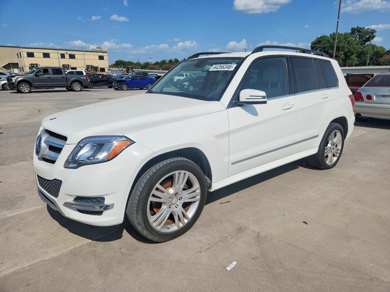2014 MERCEDES-BENZ GLK