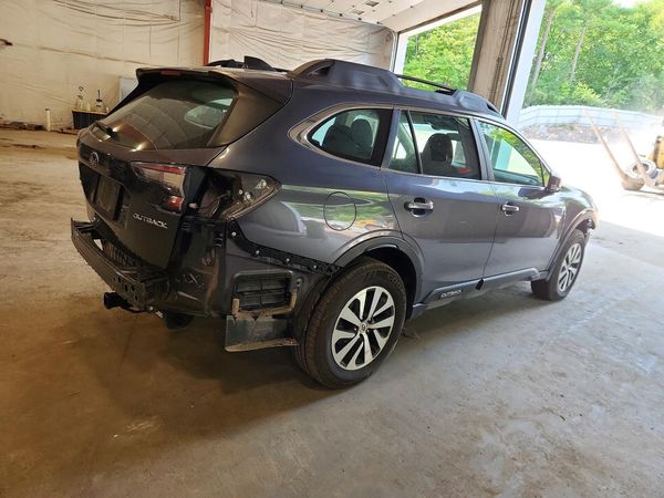 2021 SUBARU OUTBACK Base