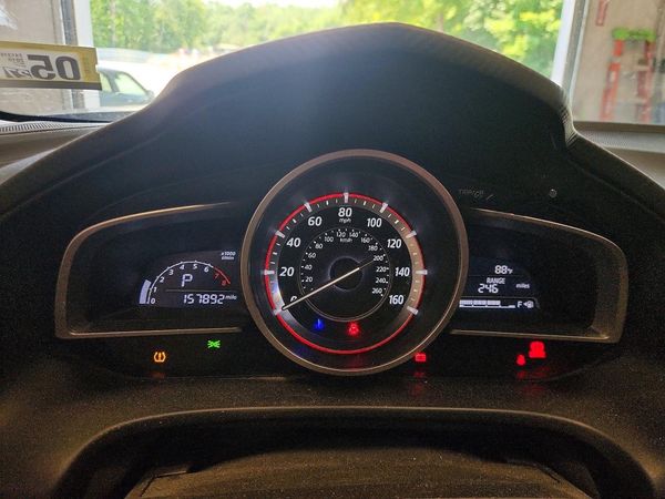 2016 MAZDA 3 SE