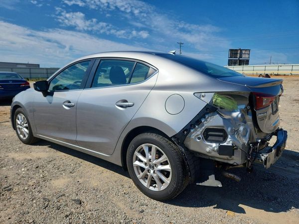 2015 MAZDA 3 Touring/GS