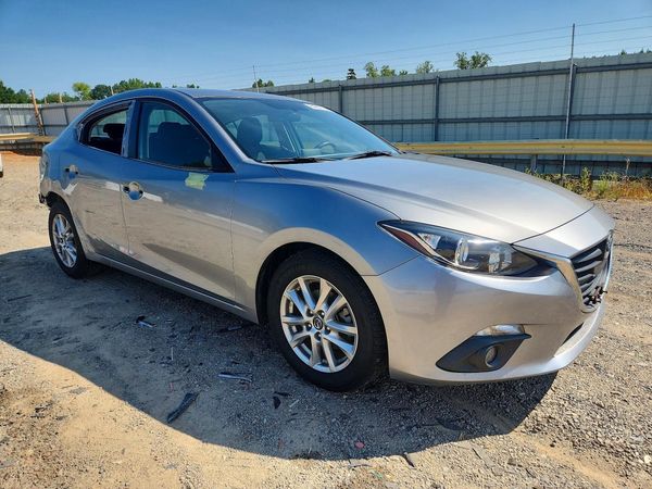 2015 MAZDA 3 Touring/GS