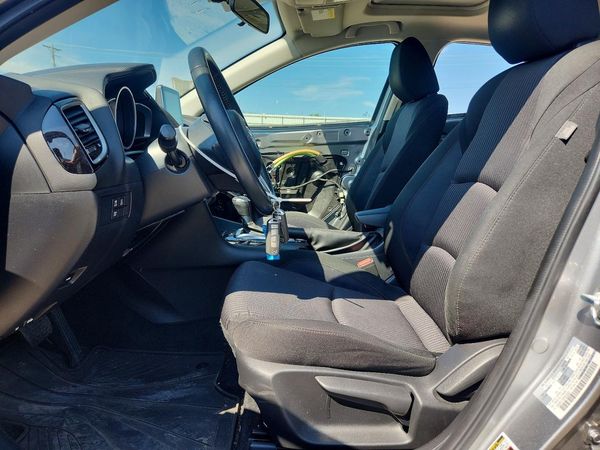 2015 MAZDA 3 Touring/GS