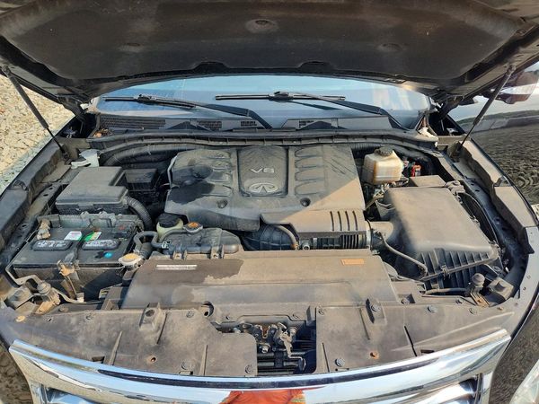 2014 INFINITI QX80