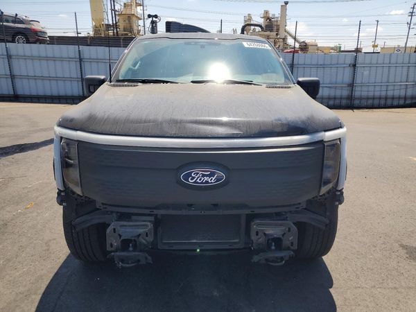 2024 FORD F150