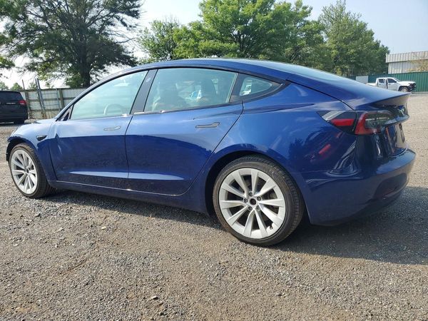 2022 TESLA MODEL 3