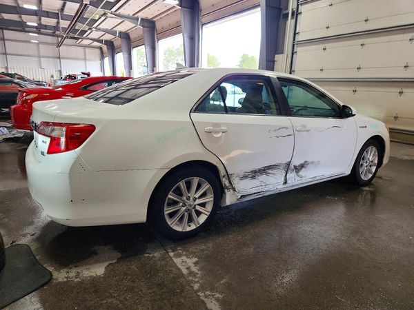 2013 TOYOTA CAMRY Hybrid