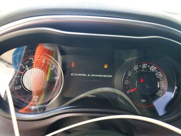 2016 DODGE CHALLENGER SXT