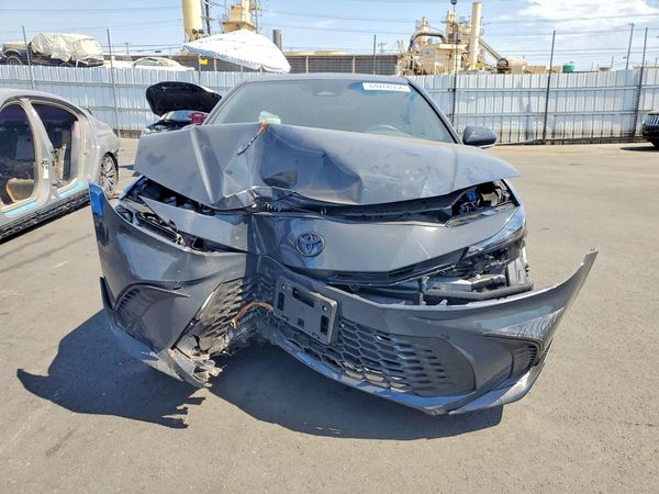 2026 TOYOTA CAMRY
