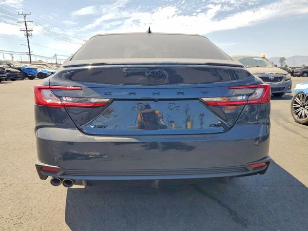 2026 TOYOTA CAMRY