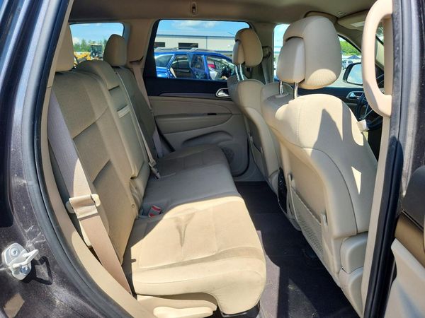 2017 JEEP GRAND CHEROKEE LAREDO 4X4