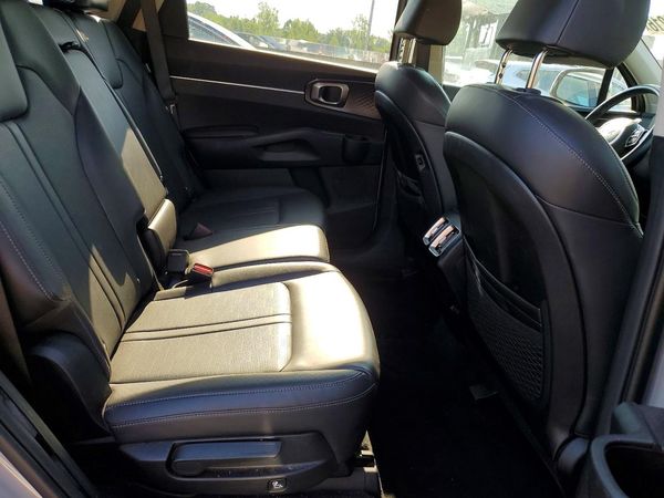 2024 KIA SORENTO