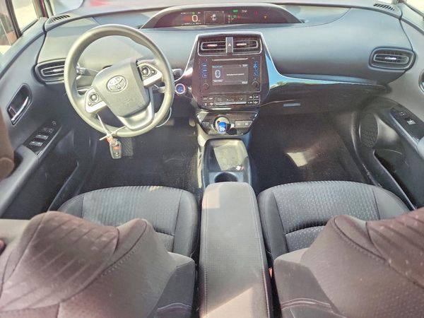 2016 TOYOTA PRIUS One/Two