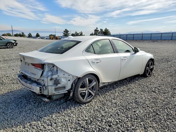 2017 LEXUS IS 300