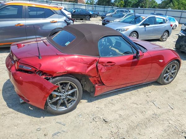 2019 MAZDA MX-5 MIATA Grand Touring (Soft Top)