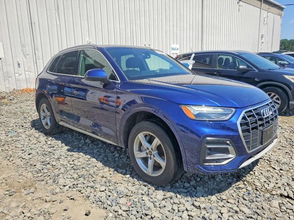 2024 AUDI Q5 quattro Premium