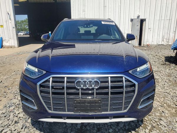2024 AUDI Q5 quattro Premium