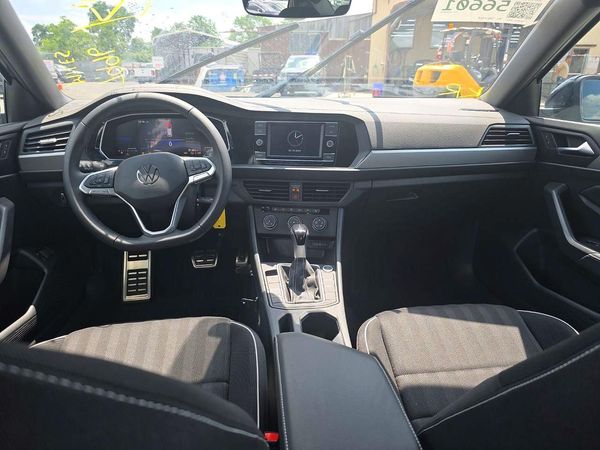 2024 VOLKSWAGEN JETTA
