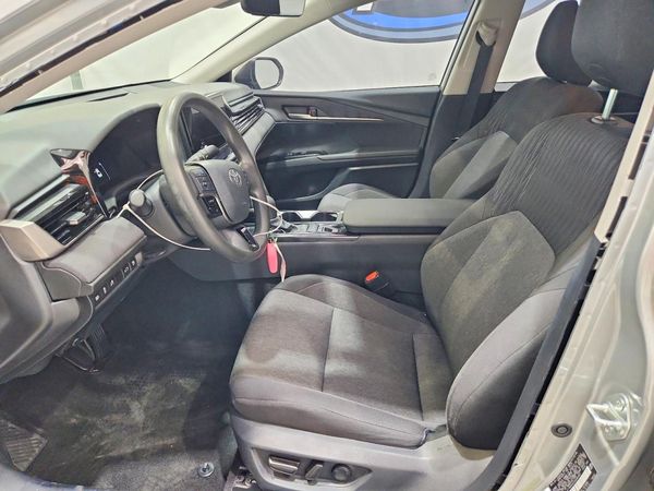 2025 TOYOTA CAMRY