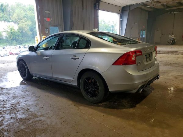 2017 VOLVO S60 Dynamic