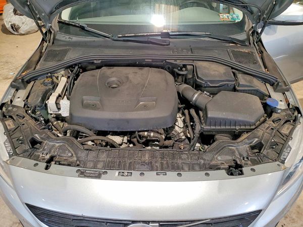 2017 VOLVO S60 Dynamic