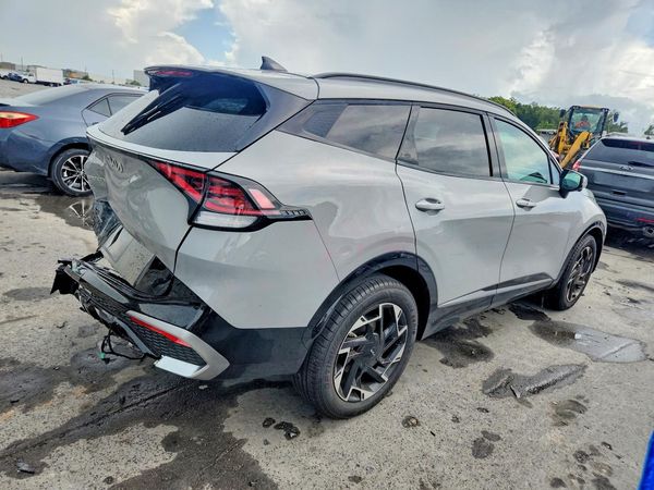 2023 KIA SPORTAGE SX-PRESTIGE or SX-P