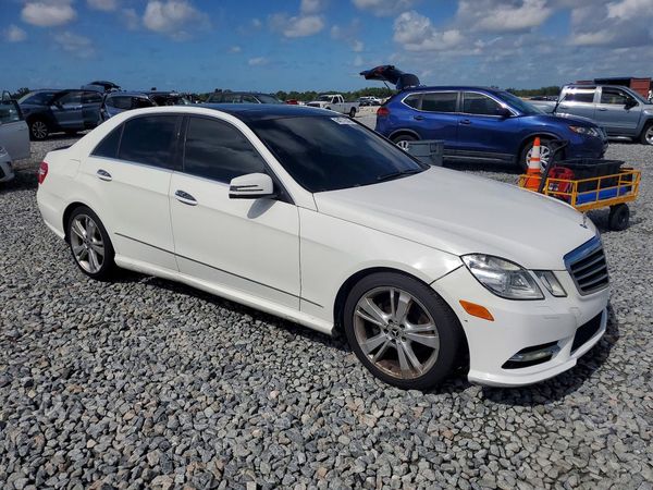 2013 MERCEDES-BENZ E
