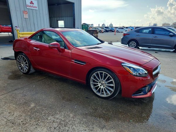 2019 MERCEDES-BENZ SLC