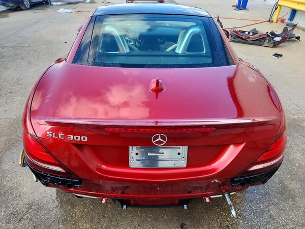 2019 MERCEDES-BENZ SLC