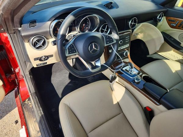 2019 MERCEDES-BENZ SLC