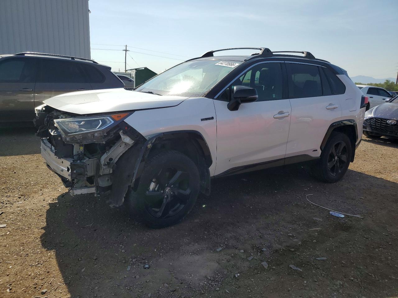 2020 TOYOTA RAV4 XSE HV
