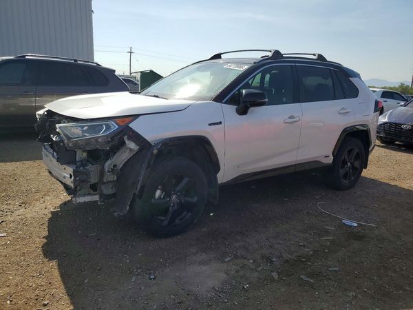 2020 TOYOTA RAV4 XSE HV