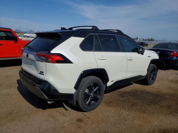 2020 TOYOTA RAV4 XSE HV