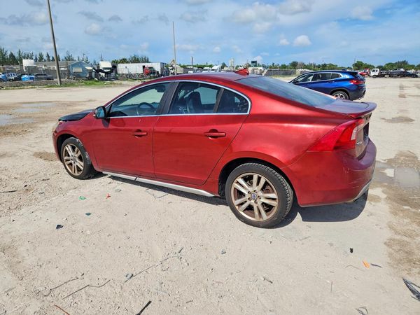 2012 VOLVO S60