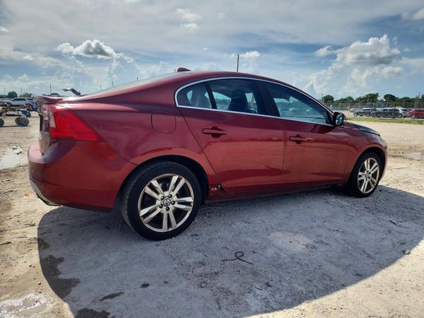 2012 VOLVO S60