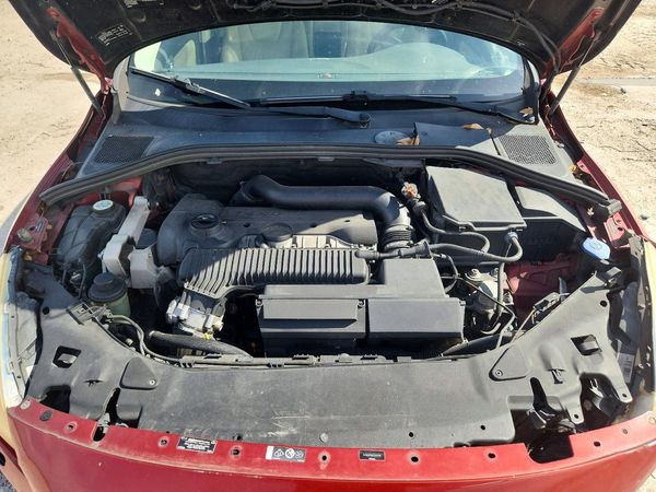 2012 VOLVO S60
