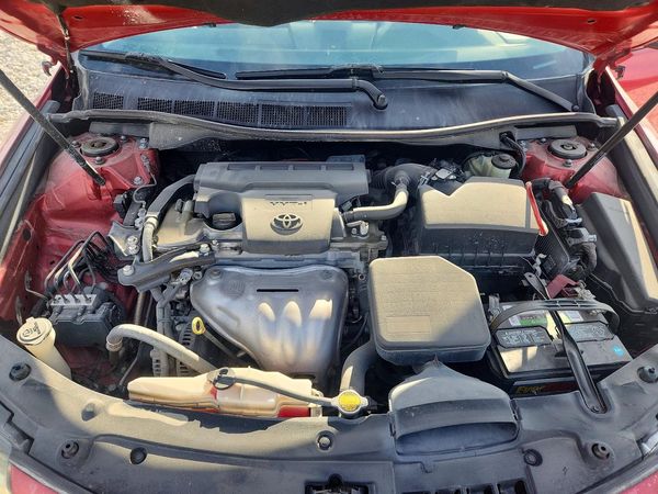 2014 TOYOTA CAMRY