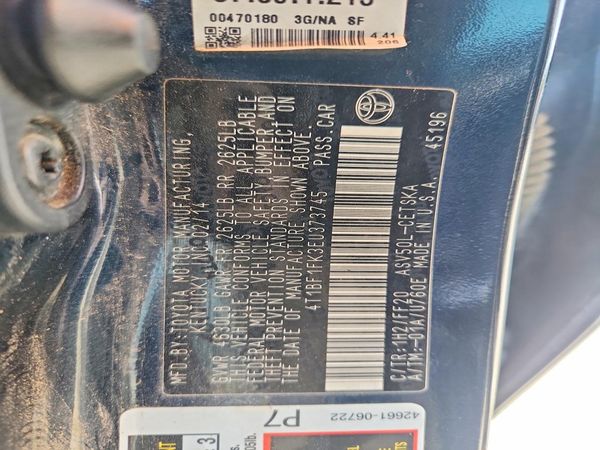 2014 TOYOTA CAMRY